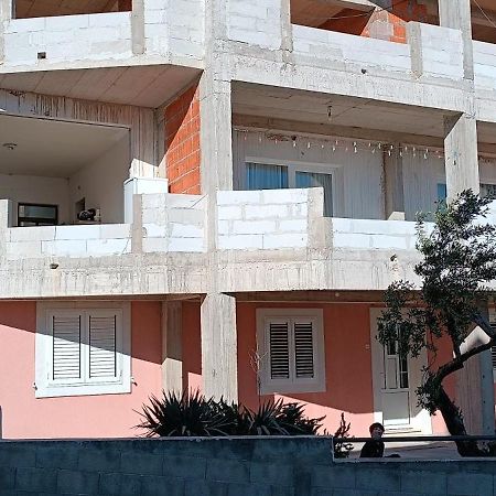 Apartamento Matija Šibenik Exterior foto