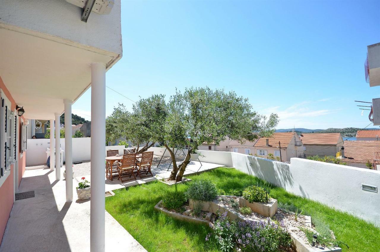 Apartamento Matija Šibenik Exterior foto